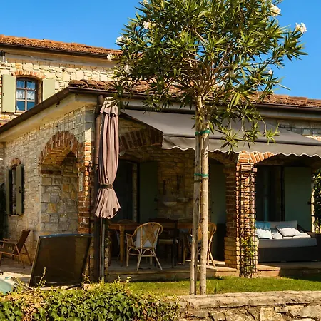 Montona Σπίτι διακοπών Višnjan