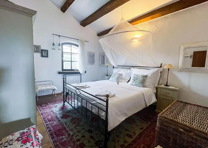 Montona Holiday home