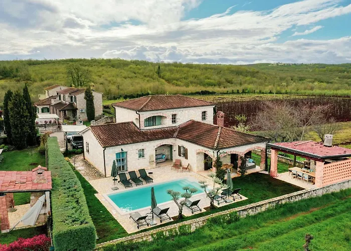 Holiday home Montona *